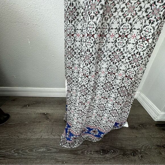 Sienna Sky Maxi Dress Black White Pattern Strappy Flowy V Neck SZ L - Picture 9 of 14